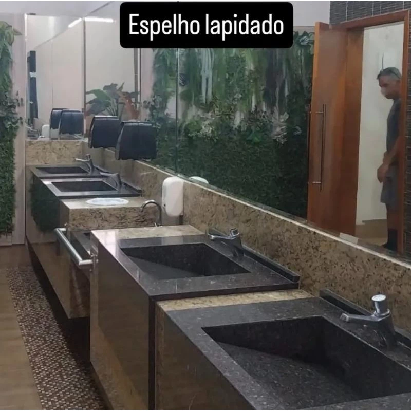 Espelho lapidado
